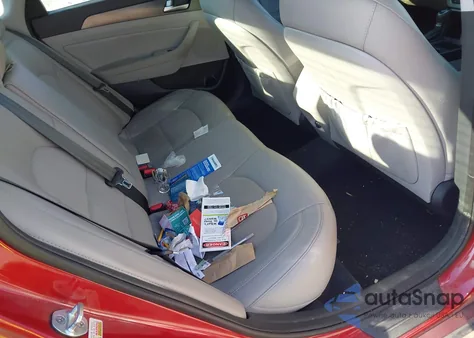 2017 Hyundai Sonata Sport z USA, uszkodzony, nr VIN 5NPE34AF5HH480400